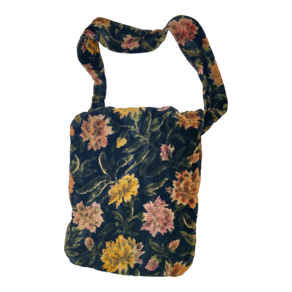 Vintage Carpet Bags of America Whimsigoth Boho Hobo Shoulder Bag Dark Floral - Image 2 of 4