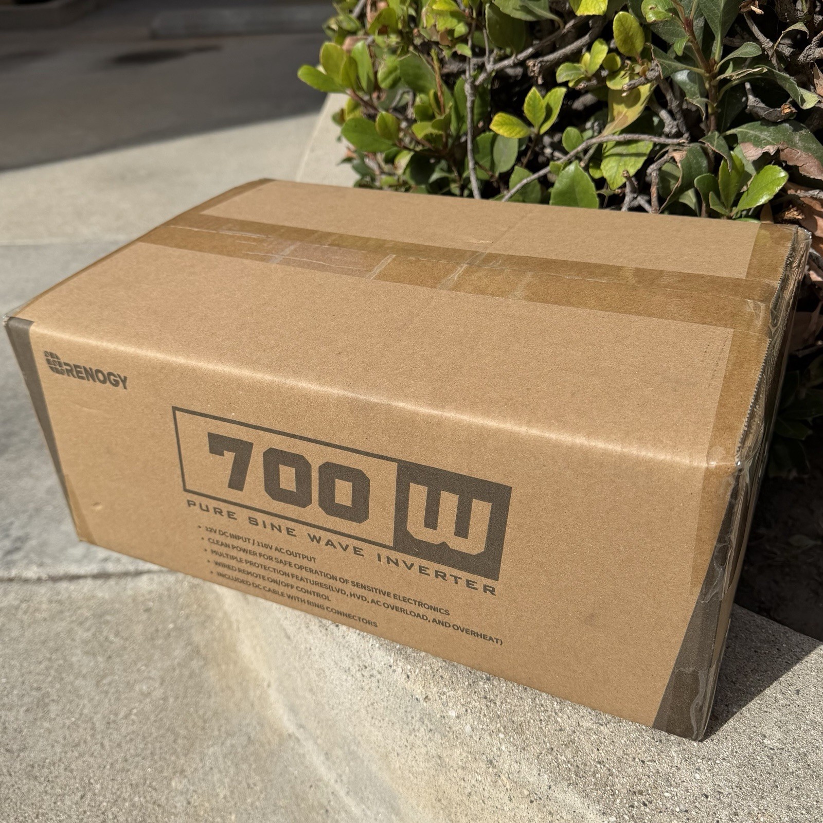 Renogy 700W Pure Sine Wave Inverter