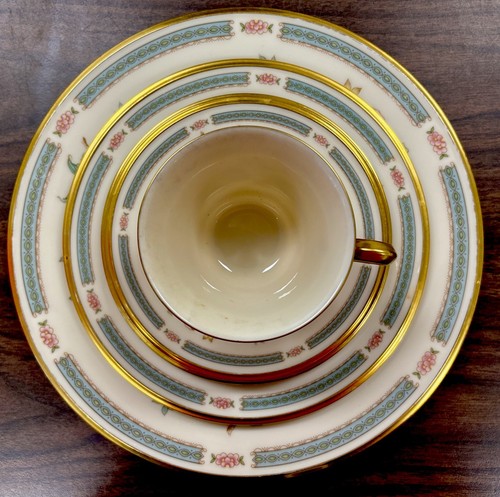 Lenox 5 Pc Place Setting(s) Morning Blossom Fine Bone China Floral Gold Trim - Picture 2 of 11