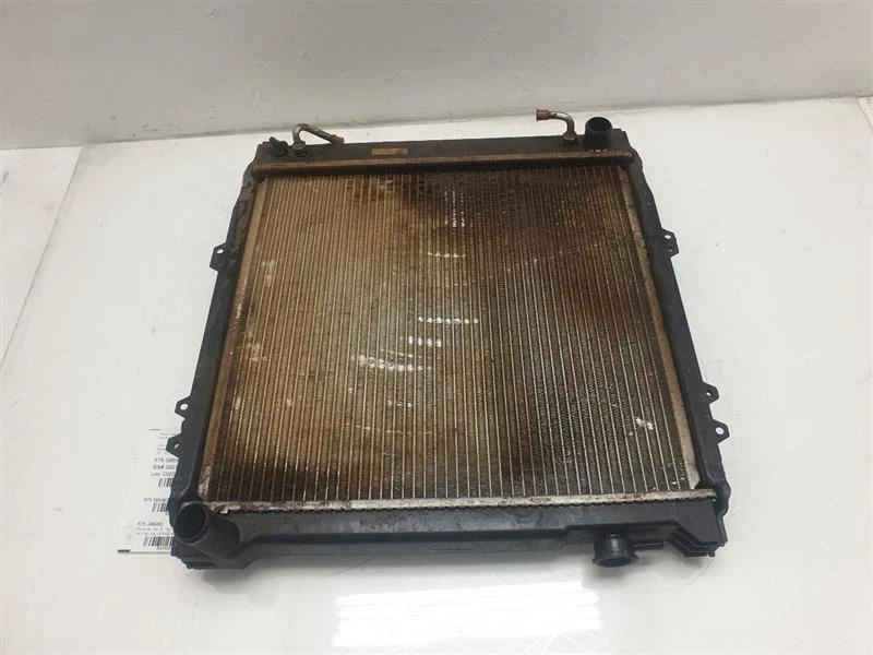 Радиатор 6 цилиндров подходит для 90-91 4 RUNNER 16400-65041 - Изображение 4 из 4