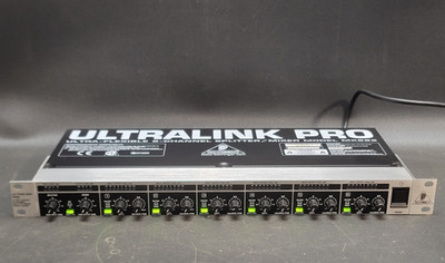 Behringer Ultralink Pro MX882 8-Channel Mixer Splitter