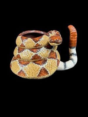 Vintage Coiled Diamondback Rattlesnake Coffee Mug  Gaham 2006 EUC