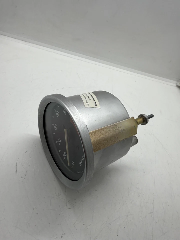 MGB GT & Roadster Tachometer Rev Counter AAU3037 ADU2176 1976-80 RVC1414/00F/01F - Image 2 of 4