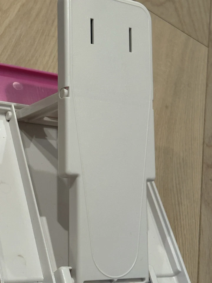 Stedi Pedi Pro Juego de Pedicura con Luz, Lupa y Ventilador Trata tus Pies Foto 3 de 4