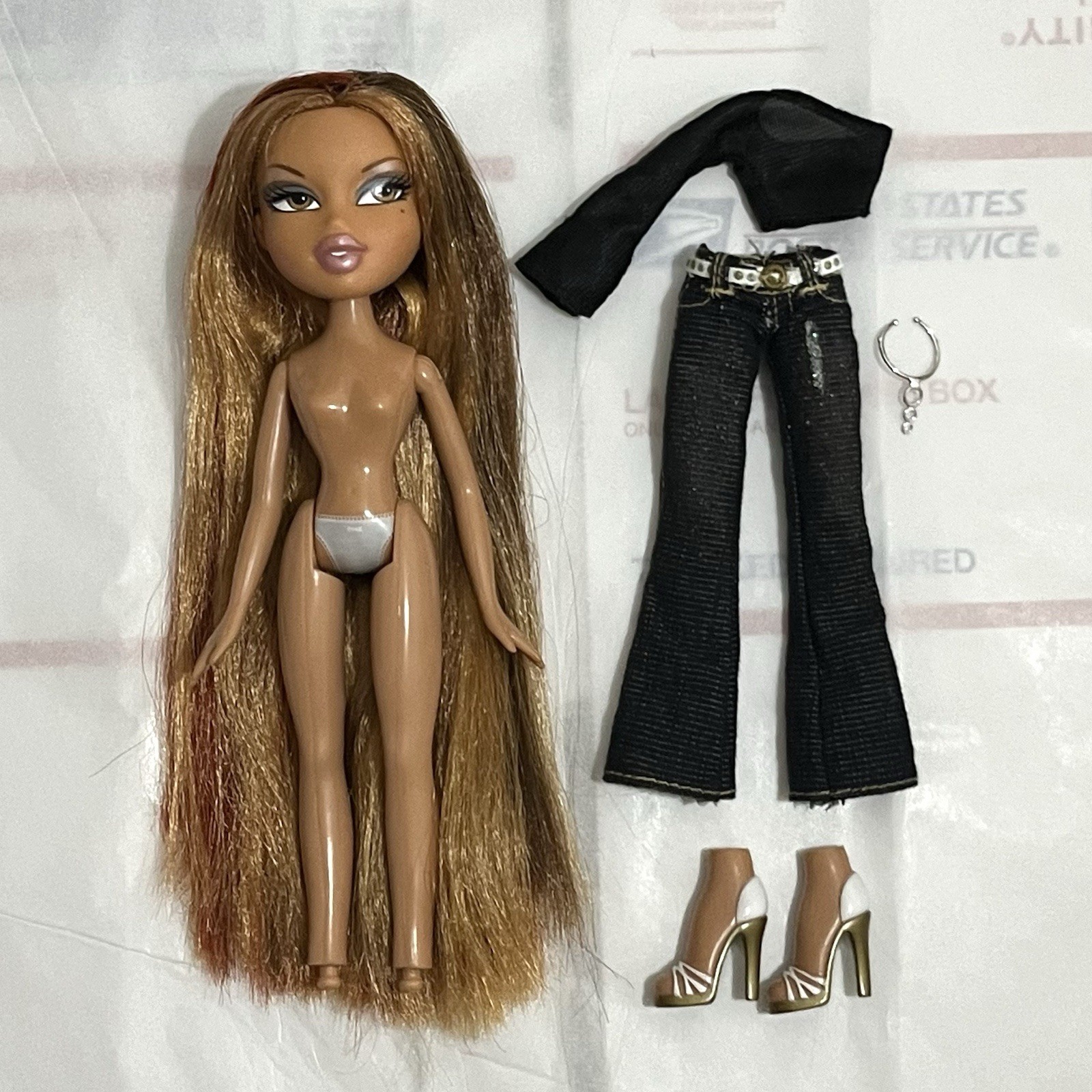 Bratz Magic Hair Yasmin Doll Long Hair Red Highlights (Read Desc, Flaws)