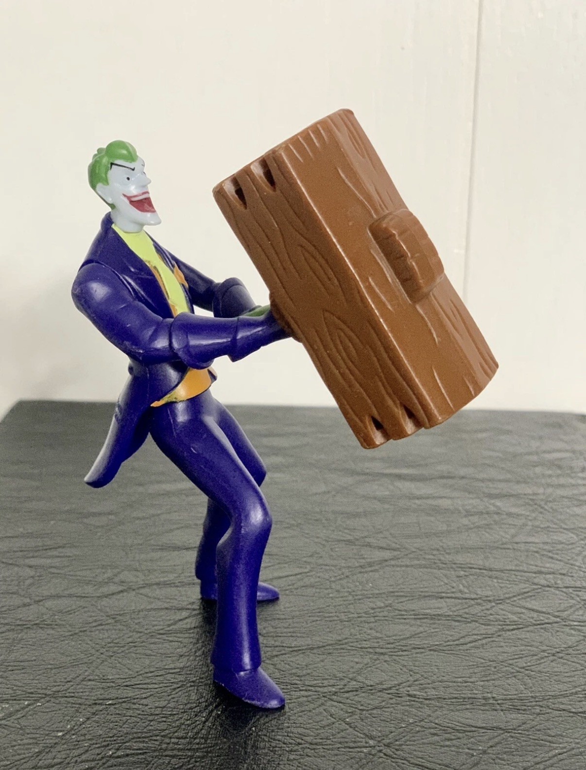 New SEALED Batman Unlimited # 2 The Joker Smashhammer 2015 McDonald's Happy Meal