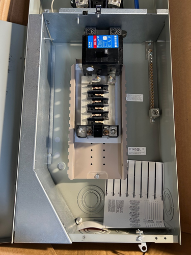 Eaton CMBX3242B200BTS Meter Main Breaker Panel 200 Amp 120/240V 1PH3W 12sp/12ckt - Picture 5 of 5