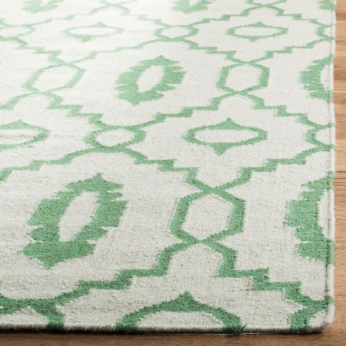 SAFAVIEH Dhurries DHU205B Handwoven Ivory / Green Rug - Picture 5 of 17