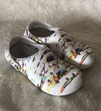 Crocs Classic Fur Lined Out of this World Clog Women  s Size 8 Men  s Size 6