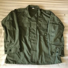 PROPPER Military Green MEDIUM button Up Jacket Epaulettes Pockets