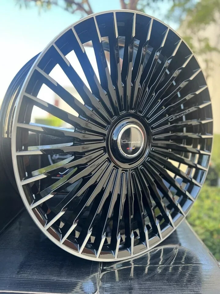 22'' Giovanna Tulum Black Machine Wheels S580 Bentley Flying Spur Continental GT