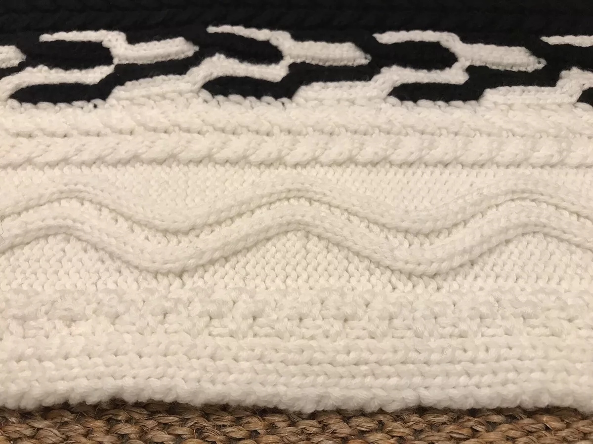 NWT Moncler Sciarpa Tricot Scarf | eBay