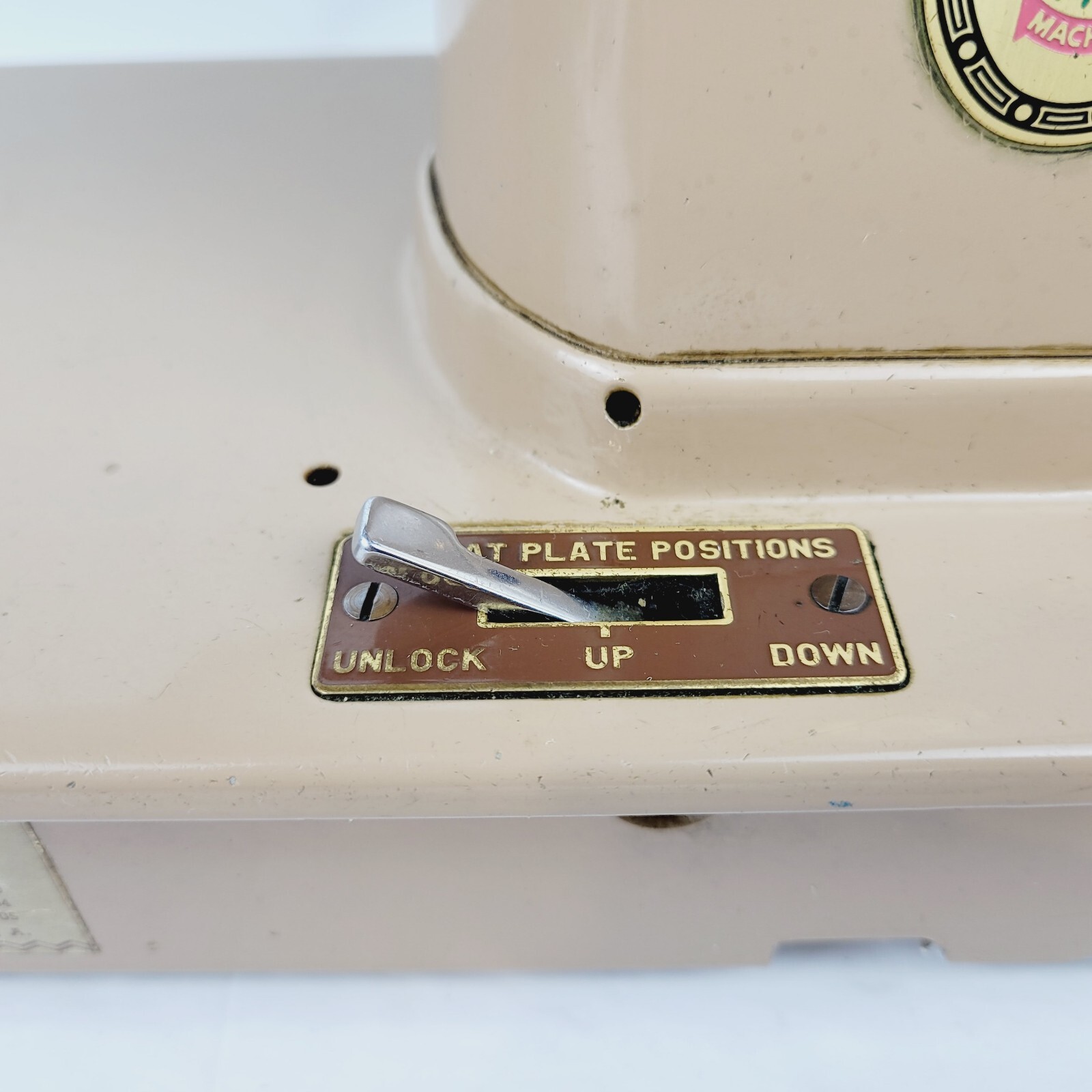 Singer 401A Sewing Machine No pedal, No Power Cord, For Parts or Repair eBay