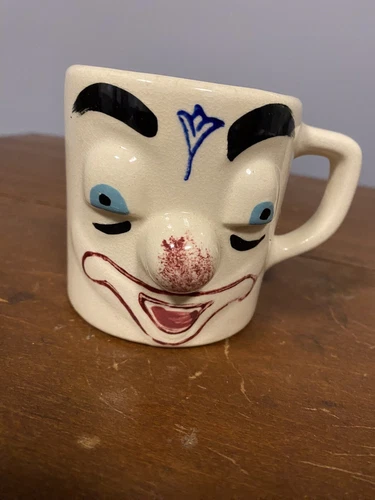Vintage Pfaltzgraff Pottery Muggsy Mug Koko The Clown Childs Face Cup RARE!