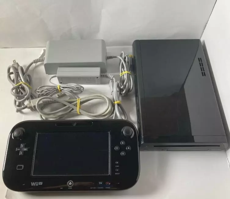 Restored Nintendo Wii U Black Gamepad (Refurbished) 