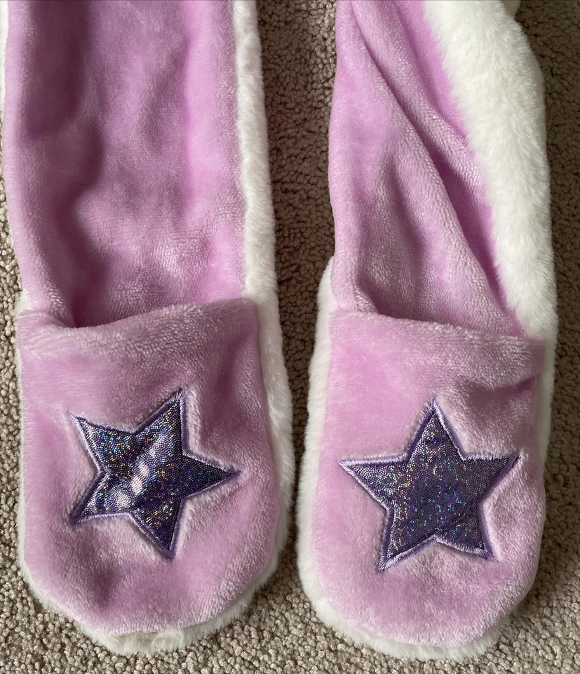 Claire’s Hooded Unicorn Scarf With Hand Pouches - Image 4 of 4