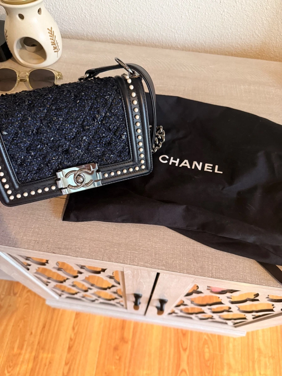 25+ CHANEL Zip Quilted Bags & Handbags for Women for sale