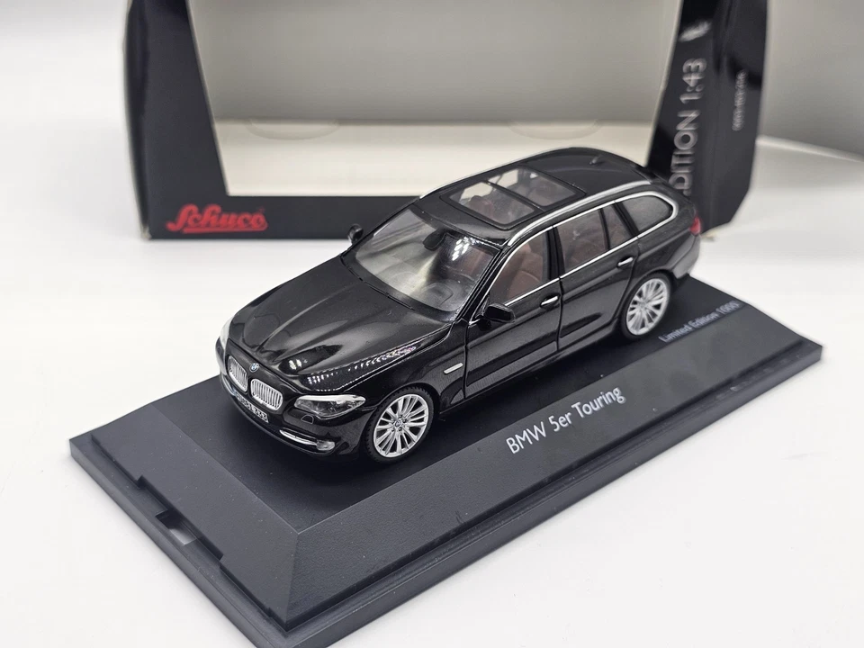 Bmw Serie 5 Touring F11 2010 Nero 1:43 Schuco In Box - Immagine 2 di 4