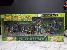 Lord Of The Rings Deluxe Gift Pack GREEN 2002 Toy Biz Marvel LOTR Figure Set MIB