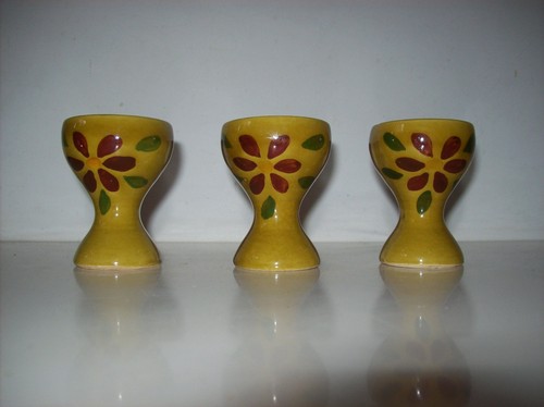 Suite de trois coquetiers