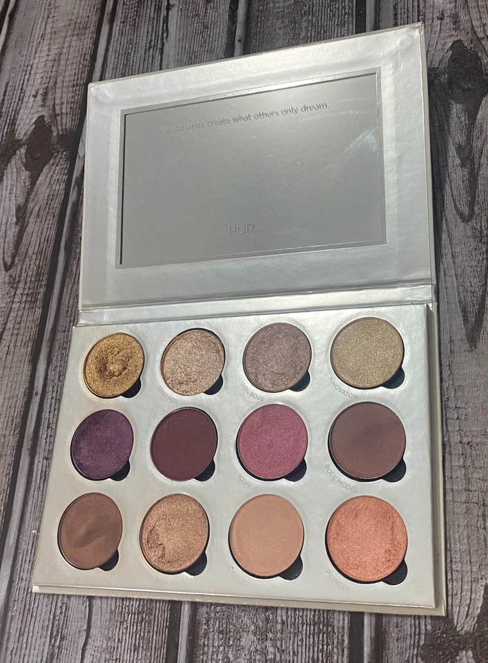 PUR Visionary Magnetic Eyeshadow Palette L117 - Image 3 of 4