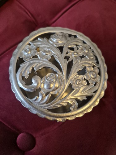 Vintage Early American Pewter by WEB Silver Co. Ornate trinket/jewelry box