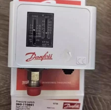 1pcs KP36 KP36 NEW in Box Danfoss Pressure Switch free shipping