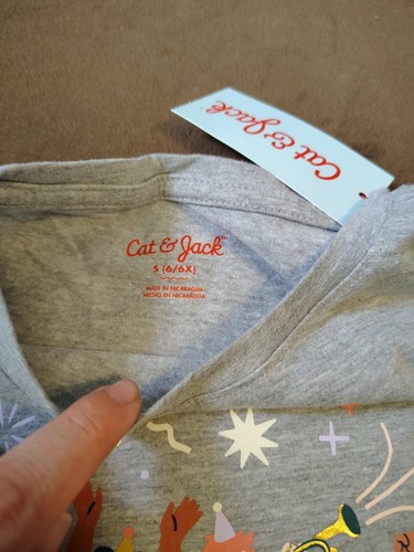 Cat & Jack Girl’s Celebrate Long Sleeve Graphic T-Shirt Heather Gray Size S 6-6x - Picture 3 of 4