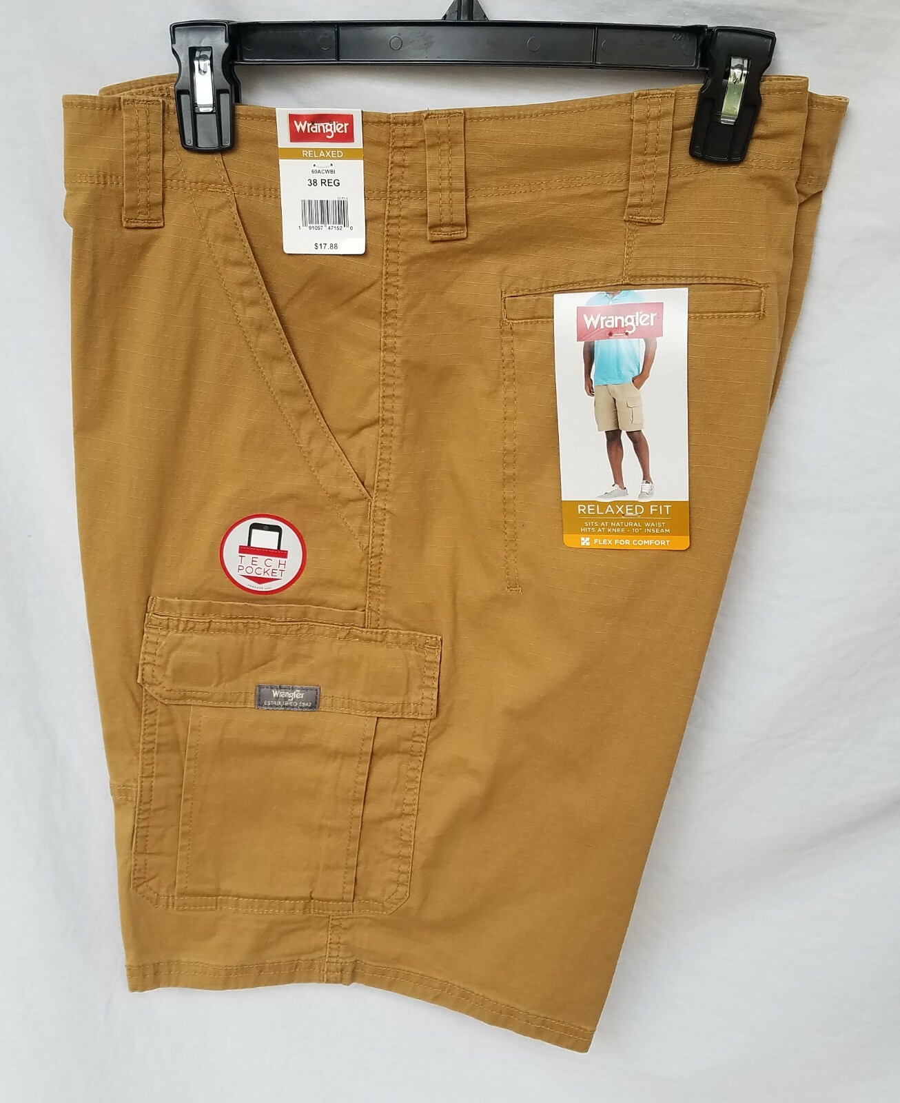Wrangler Flat Front Shorts MENS 50 Relaxed Fit 4-Way Flex Tech Pocket TAN NEW