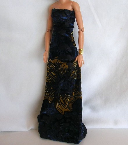 Barbie Mujer Maravilla GAL GADOT HYBRID Muñeca Nueva Hecha para Mover Cuerpo REVESTIDA #2033 - Imagen 9 de 12