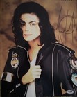 MICHAEL JACKSON AUTHENTIC AUTOGRAPHED 11x14 COLOR PHOTO- PSA DNA!