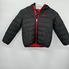 Nike Boy's Sports Essential Padded Jacket Black/Red Size 3-4