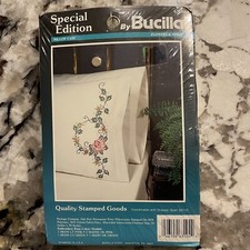 Bucilla Pillowcases Flowers  Vines Stamped Cross Stitch Embroidery 63104 NEW