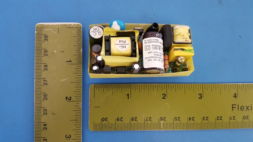 Switching Power Supply 15W , +12V 1.25A , 100-240VAC , AC to DC Power , EMPRO - Image 2 of 4