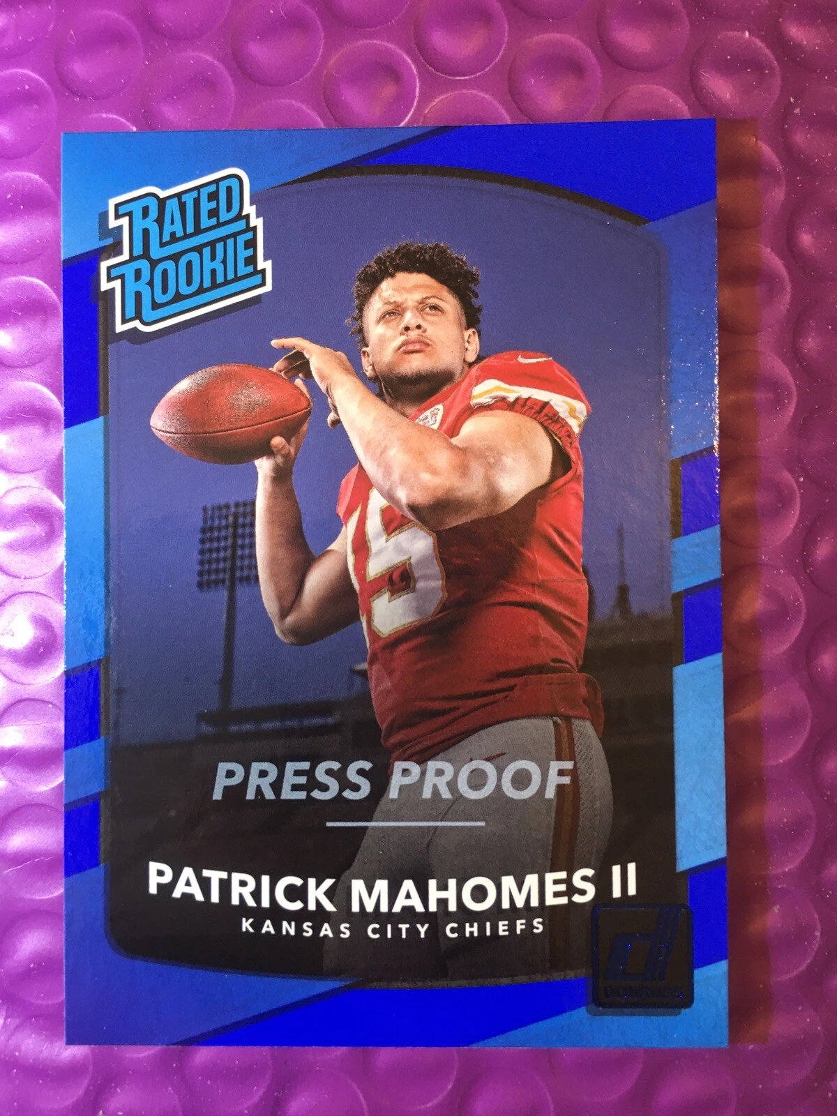 Patrick Mahomes trading card