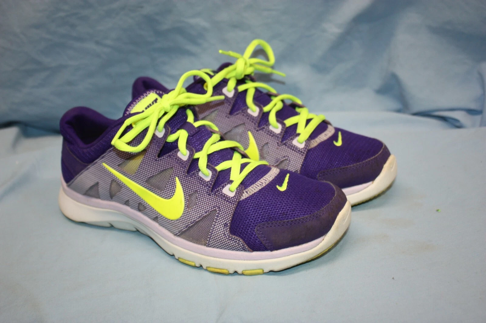 Chaussures de sport femme Nike Flex Supreme TR 2 violet/vert   616694 502 taille 8
