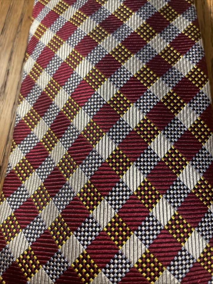 Gravata masculina de seda grossa brilhante Luciano Barbera em excelente estado usado feita na Itália - Imagem 3 de 4