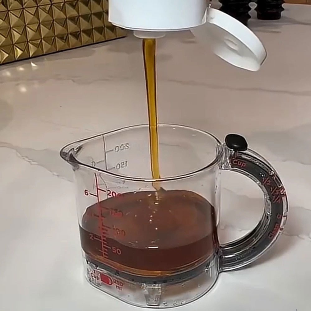 4-in-1 Adjustable Measuring Cup Measurement Versatility, 1/4 1/3 1/2 and 1