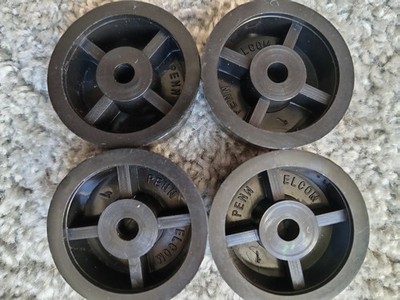 4x Penn Elcom F1555 Hartplastik Schrankfüße Gleiter 38 mm x 14 mm schwarz