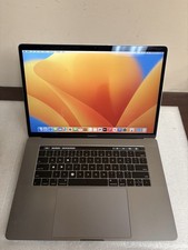 2018 Apple MacBook Pro 15" i7 2.20GHz/16GB/500GB - Space Gray A1990