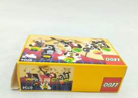 LEGO 6704 Minifigure Pack MIB BOX Space Blacktron M Tron M-Tron Figures Figures