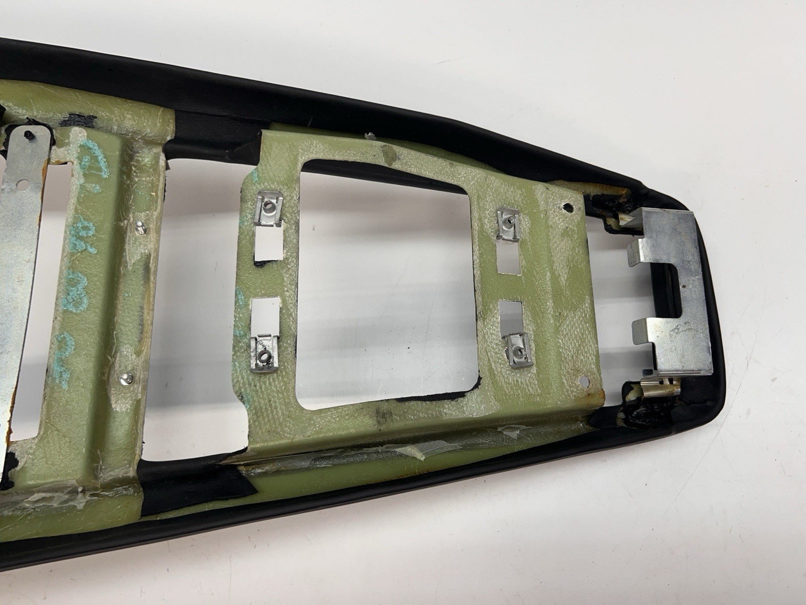 LAMBORGHINI MURCIELAGO INTERIOR CENTER CONSOLE ARMREST OEM 410863323