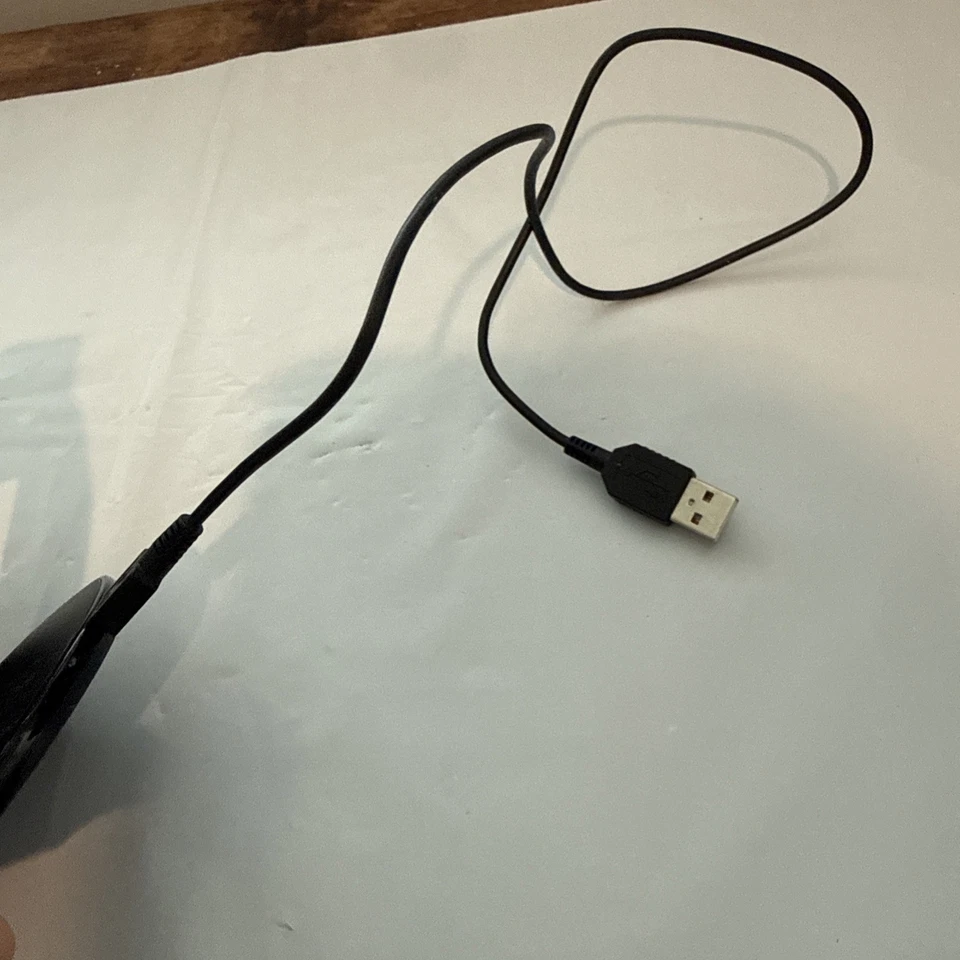 Original Samsung EP-NG930 Fast Charge Wireless Charging Stand - image 4 of 4