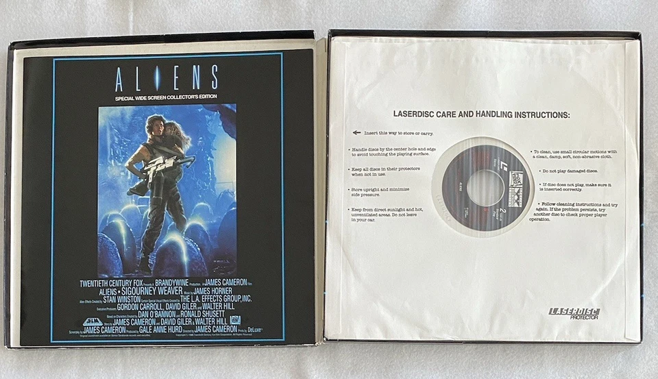 Aliens Box Set 4 Disc (LD 1986 LaserDisc) +Book Special Widescreen Collector Ed - Image 3 of 4