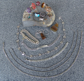 241 GRAMS GREAT LOT OF SILVER JEWELRY 800/830/925 ALL USABLE 18 PIECES