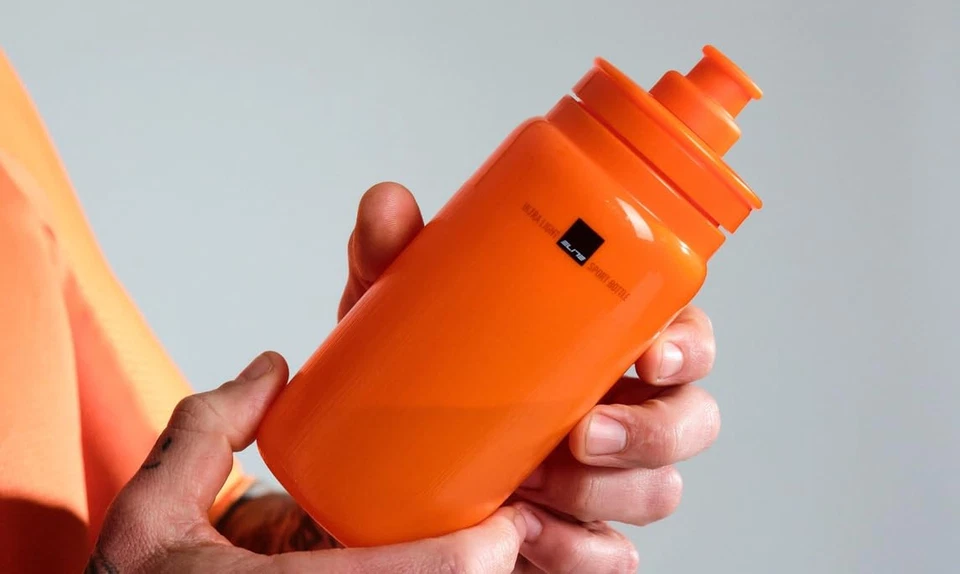 Sports 18.6 Ounces Ultra Lightweight Cycling Water Bottle BPA Free Ergonomic ... - Image 2 of 2