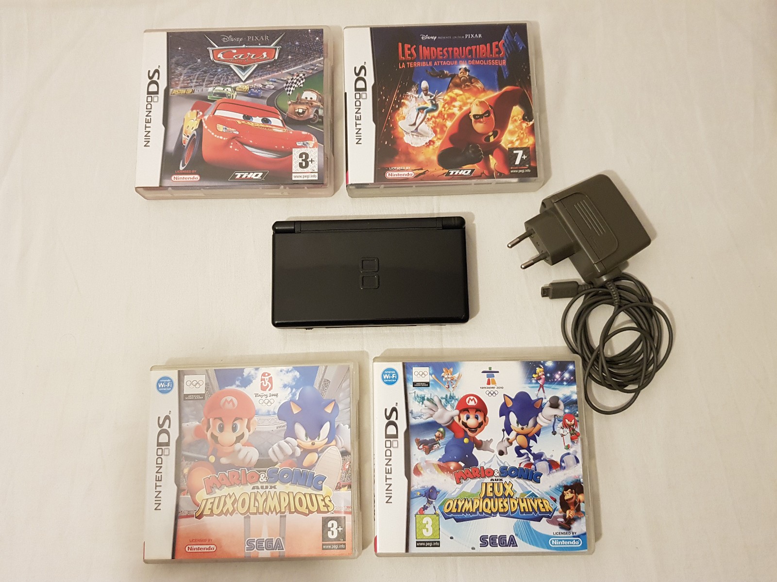 Console DS Lite Noire + Chargeur + 4 Jeux Mario et Sonic ...