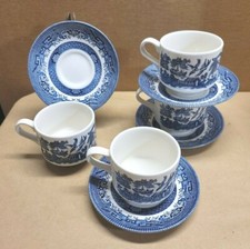 Set of 4 Churchill Blue Willow Cups  Saucers - Blue Transferware - England