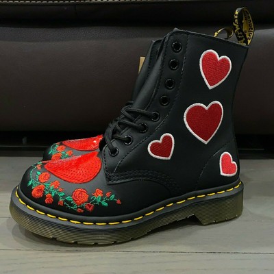 1460 pascal sequin hearts