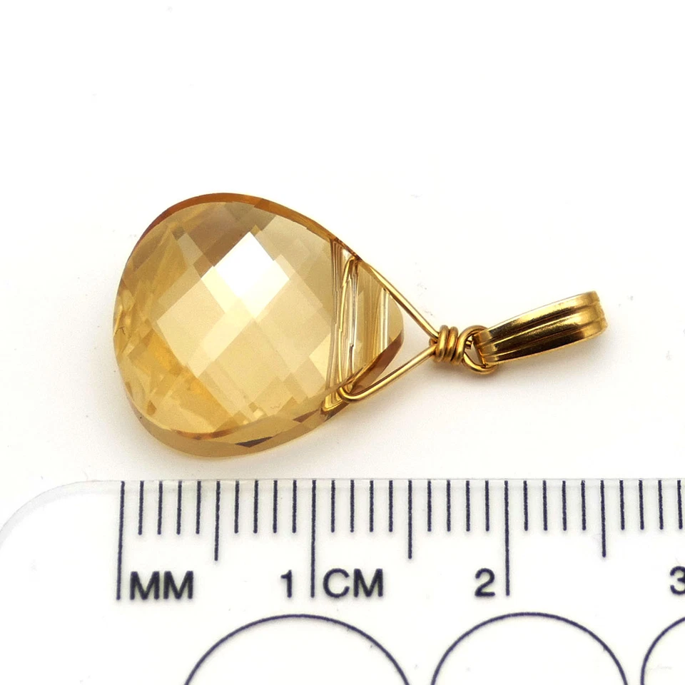 ⛶● FANTASTISCHES LICHTSPIEL ● Kristall Anhänger "SOLERA" golden ygf 14k Gold 585 - Bild 2 von 3